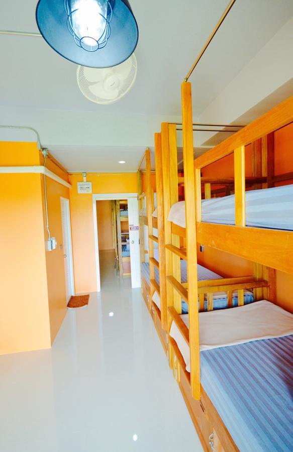 Nomad Hostel Krabi town Exterior foto